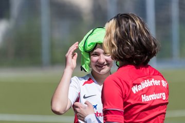 Bild 253 - wCJ Germania Schnelsen - Walddoerfer SV : Ergebnis: 0:6